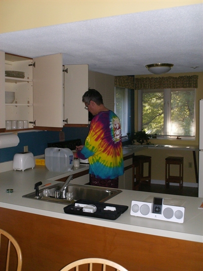 Eddie preparing breakfast.